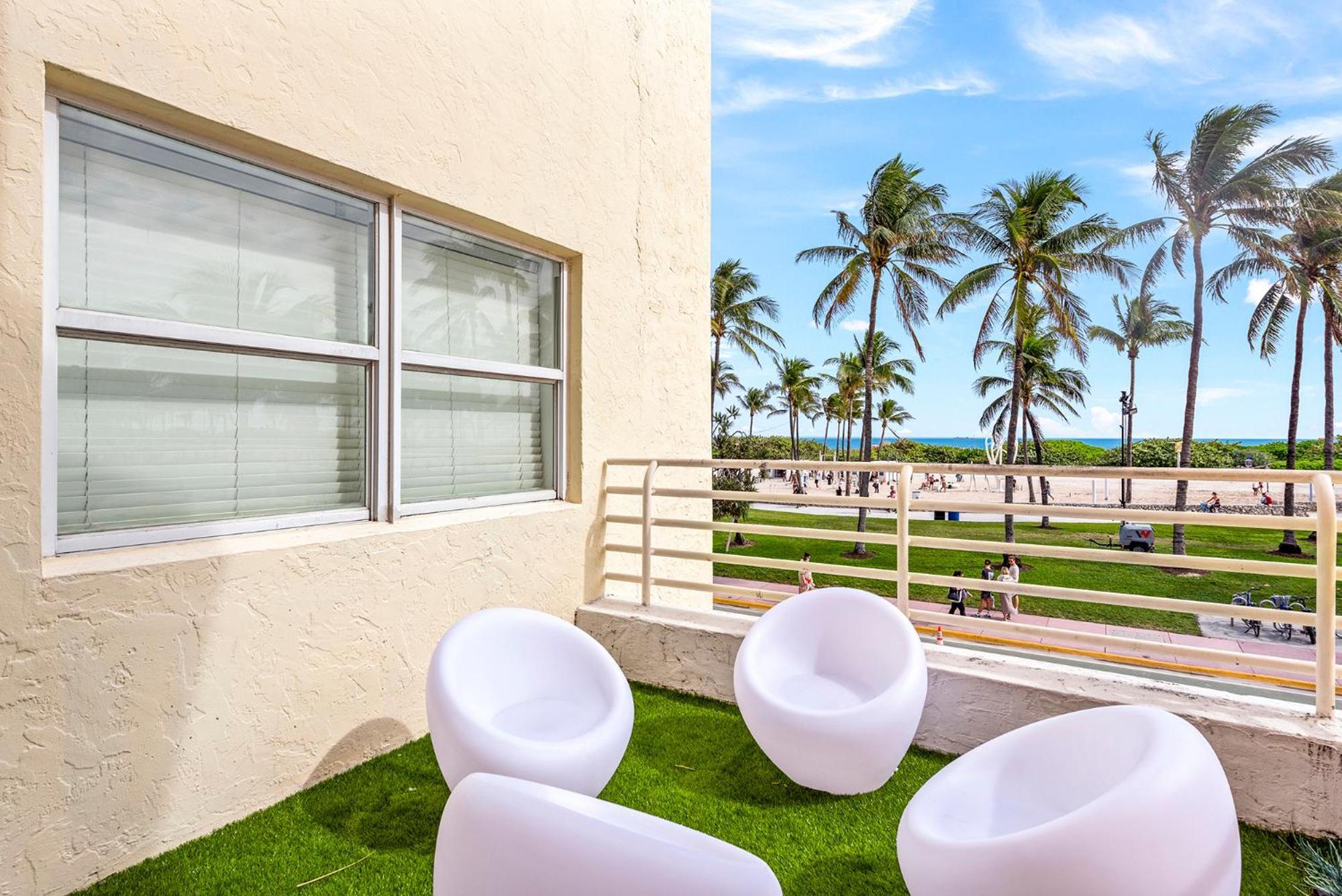 South Beach Suites In Ocean Drive Miami Beach Exterior photo