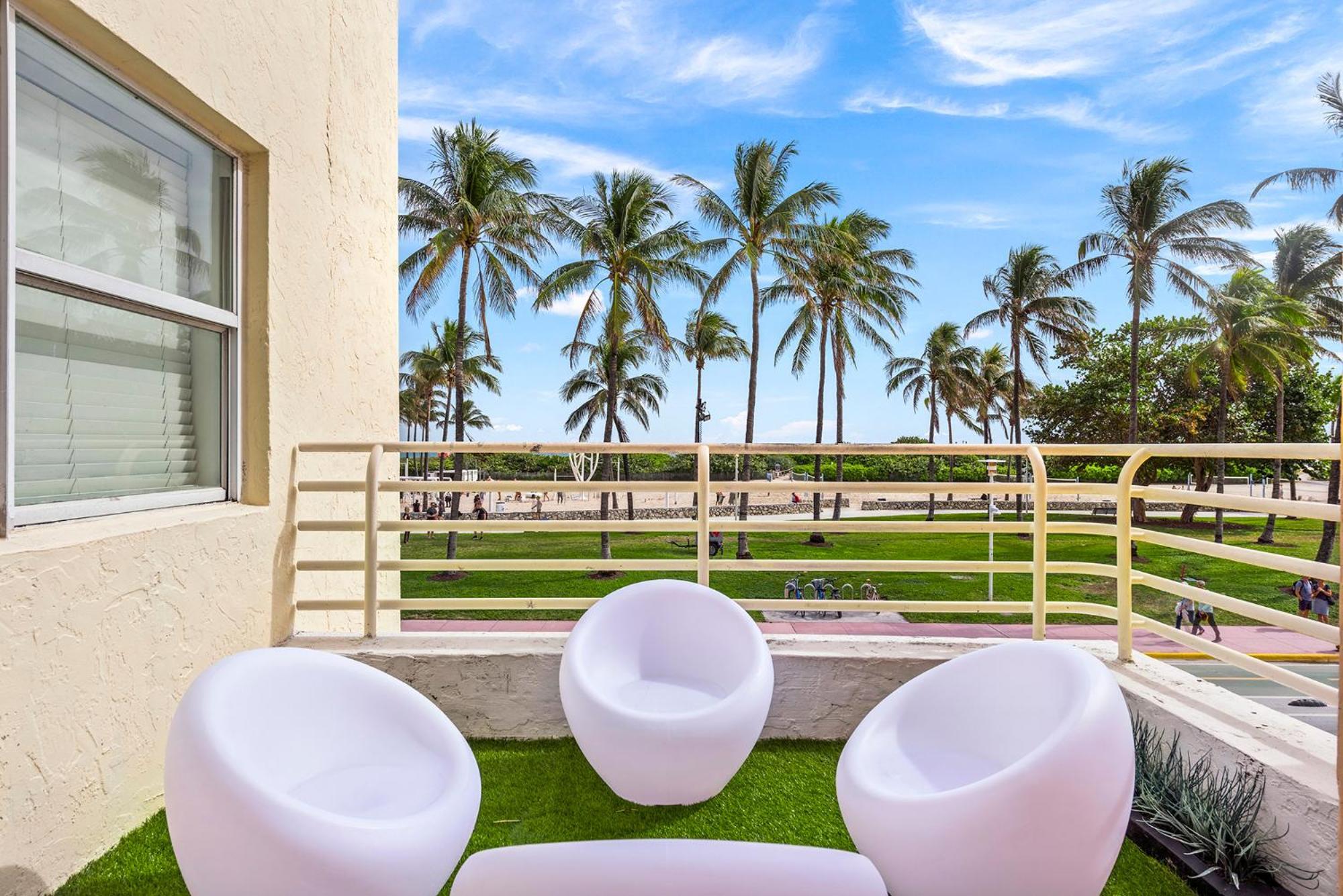 South Beach Suites In Ocean Drive Miami Beach Exterior photo